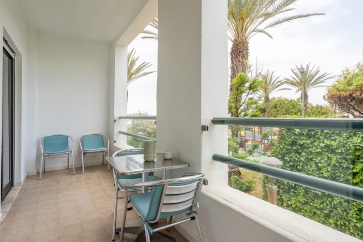 StayHub Ocean Horizon Sea View & Pool