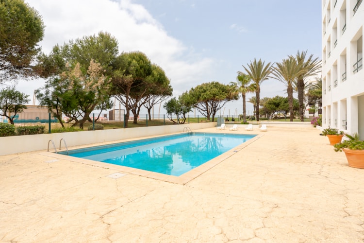 StayHub Ocean Horizon Sea View & Pool